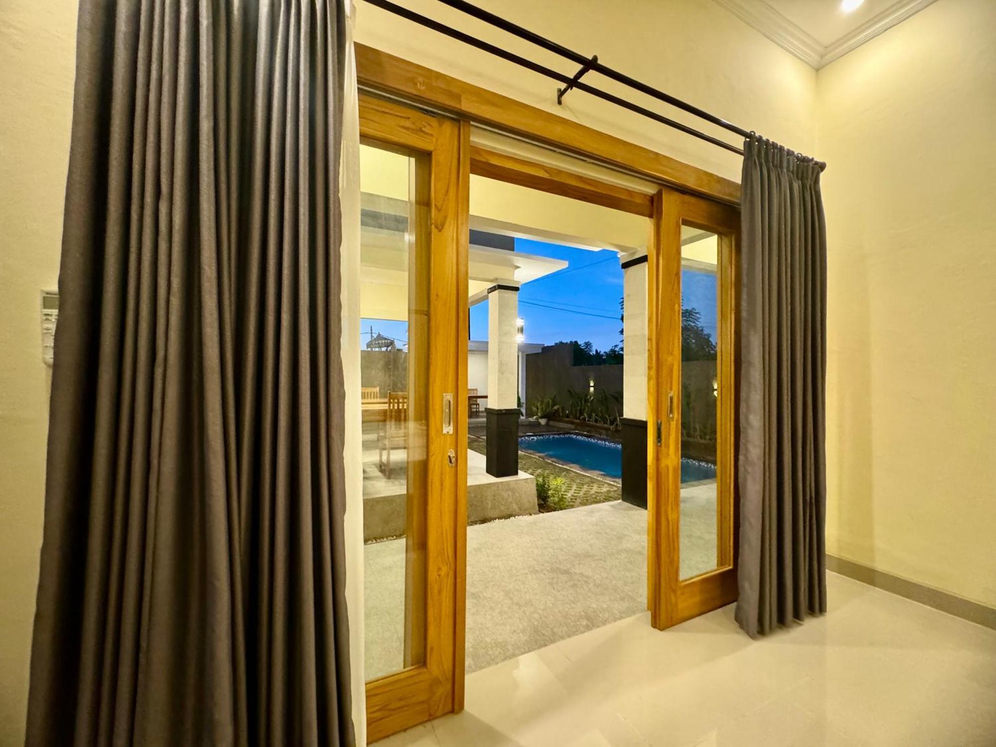 Bsa Villa โลวินา ภายนอก รูปภาพ